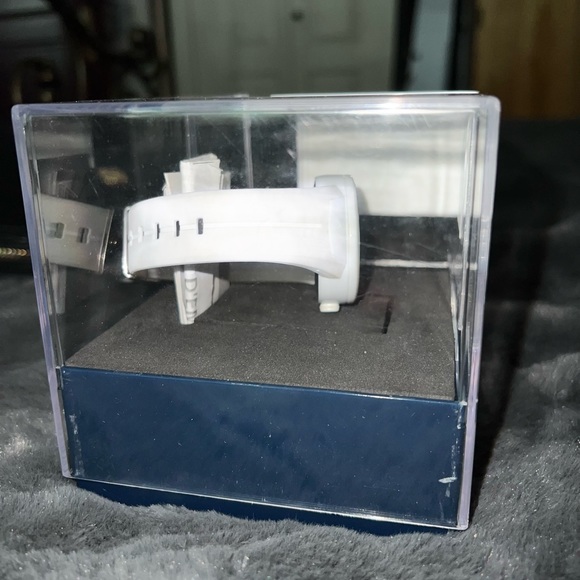 women’s fila watch - Picture 2 of 3